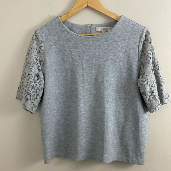 Loft Grey Lace Short Sleeve Crewneck Sweatshirt size Large Feminine Twee Casual - Picture 1 of 9